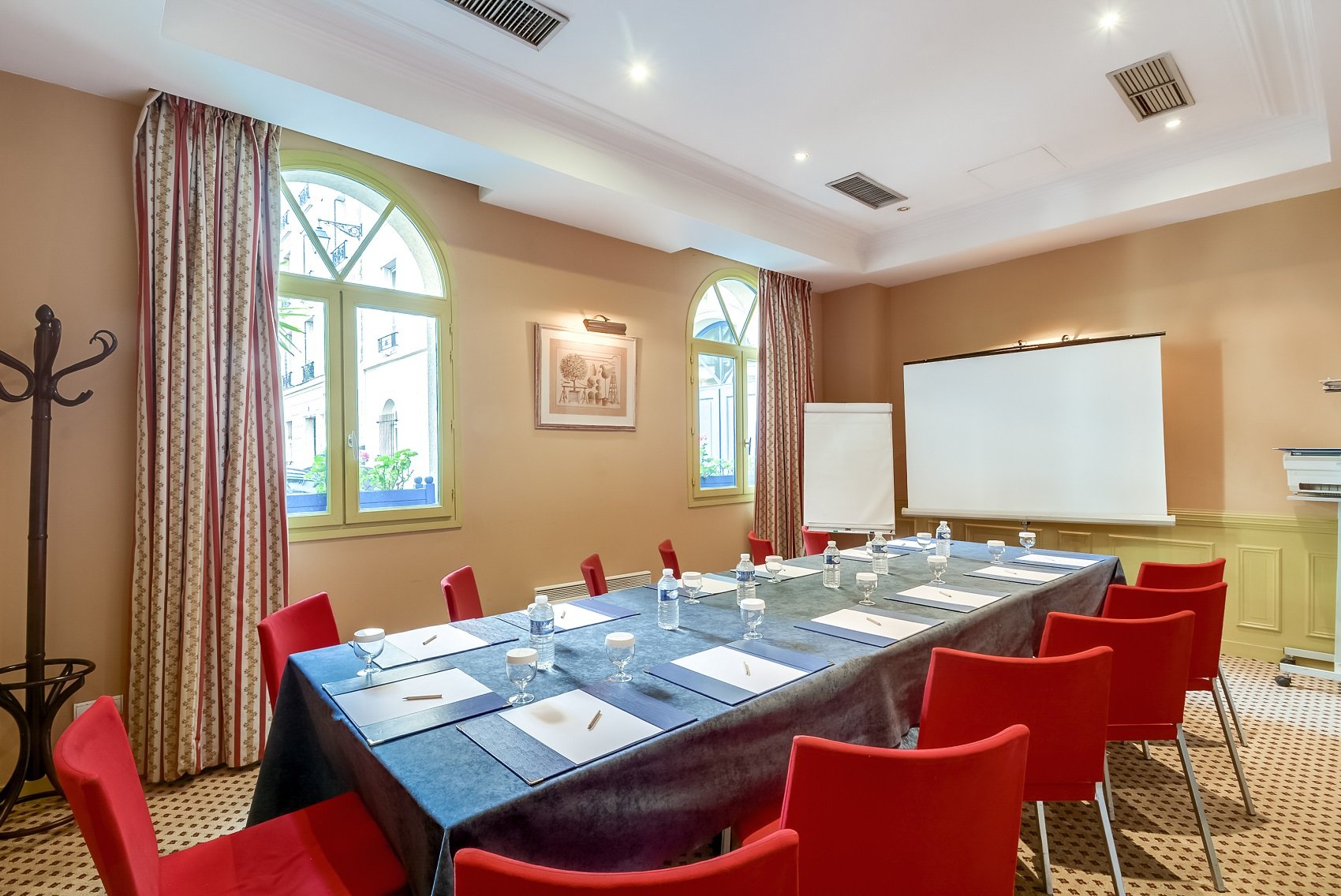 Seminars - Meeting room - Corporate event - Villa Alessandra Paris 17